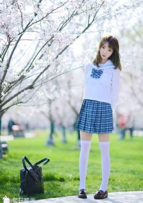 诱人的女邻居4_高清动漫免费观看