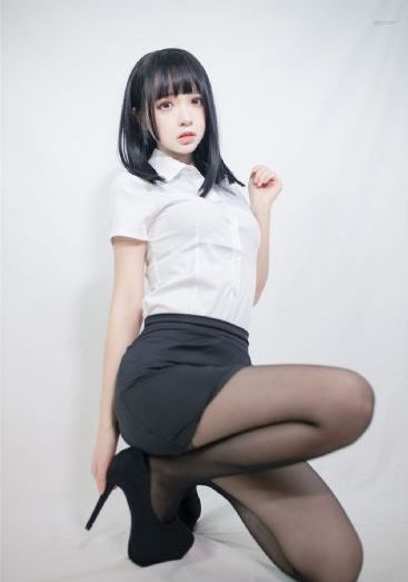 俄版掌中物笼中鸟_蓝光完整在线观看