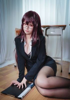 脱了内裤舌头伸进去了电影_高清国产国语三级
